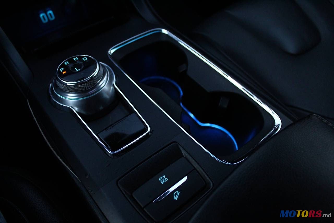 2020' Ford Fusion photo #4