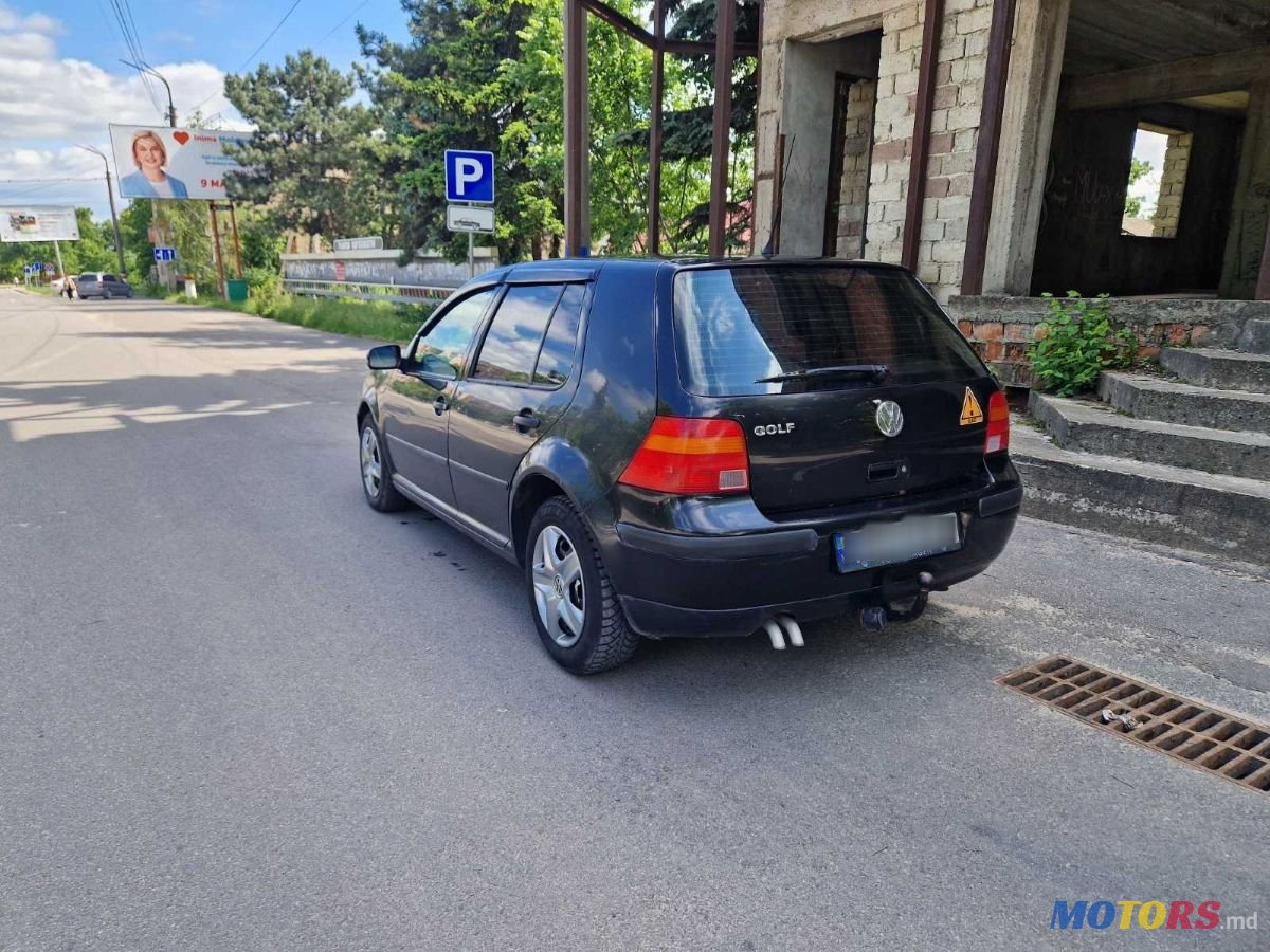 2000' Volkswagen Golf photo #4