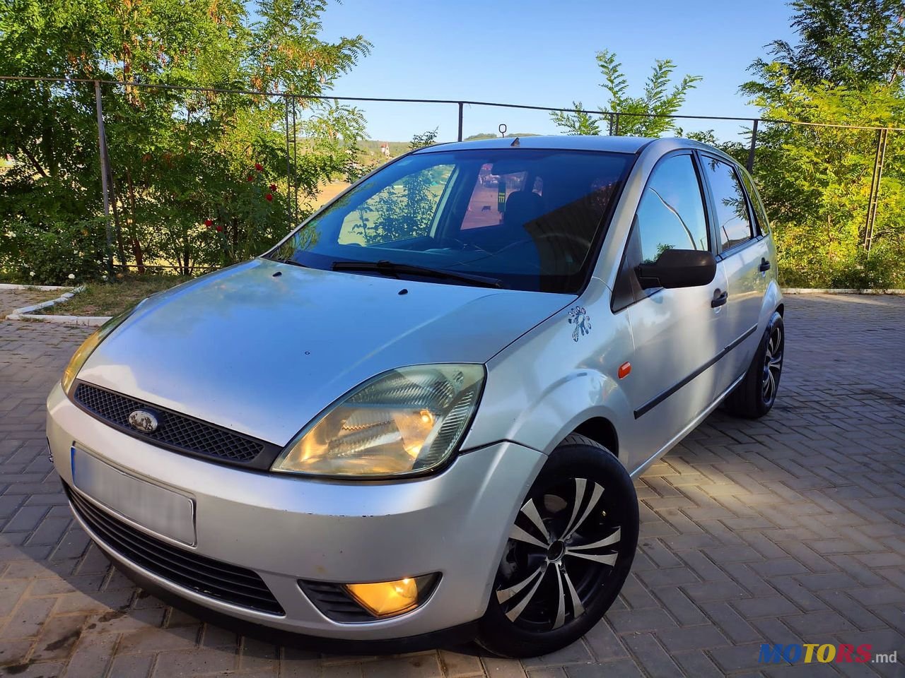 2002' Ford Fiesta photo #3