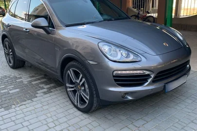 2010' Porsche Cayenne