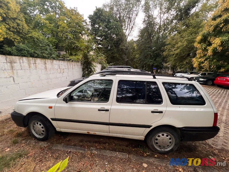 1995' Volkswagen Golf photo #1