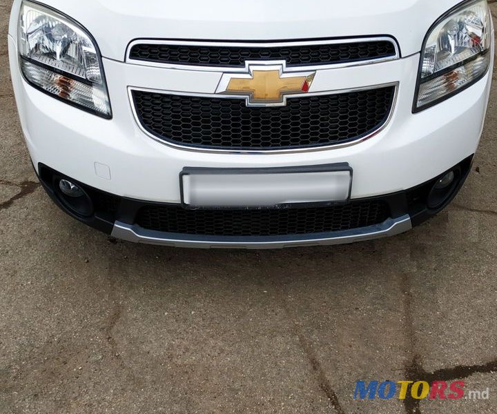 2011' Chevrolet Orlando photo #2