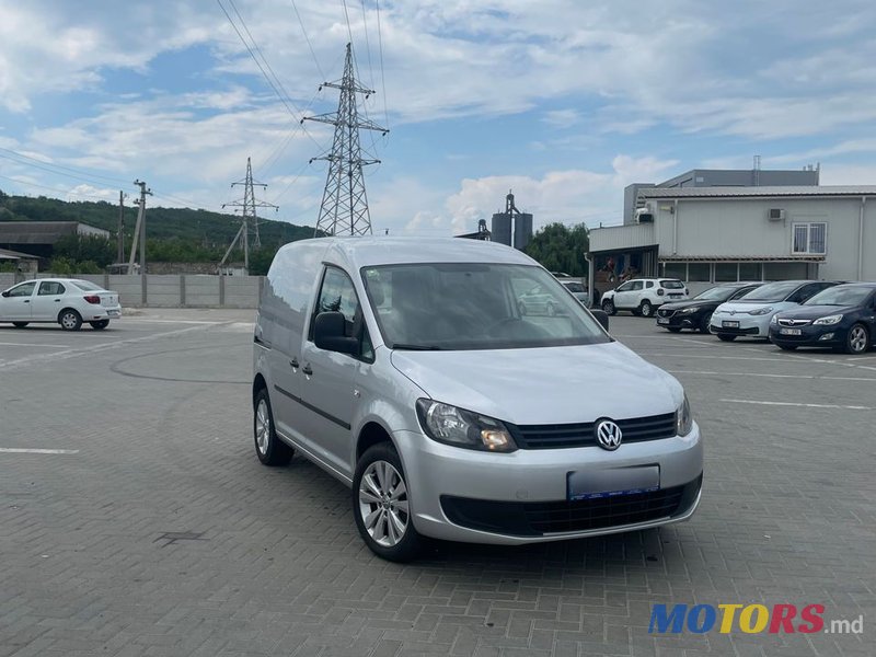 2015' Volkswagen Caddy photo #2