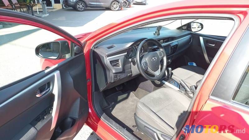 2016' Toyota Corolla photo #5