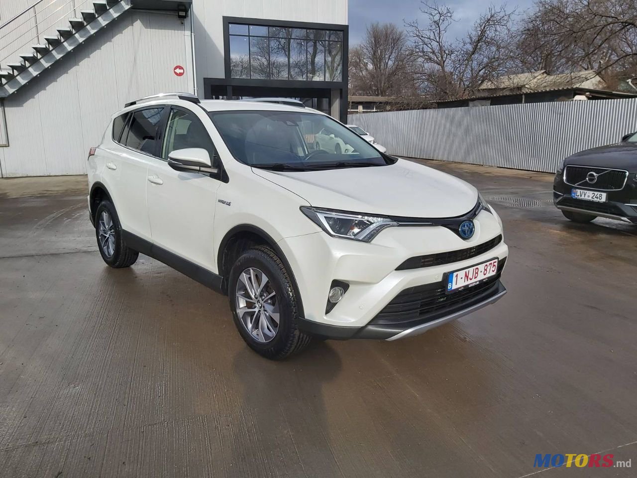 2016' Toyota RAV4 photo #1