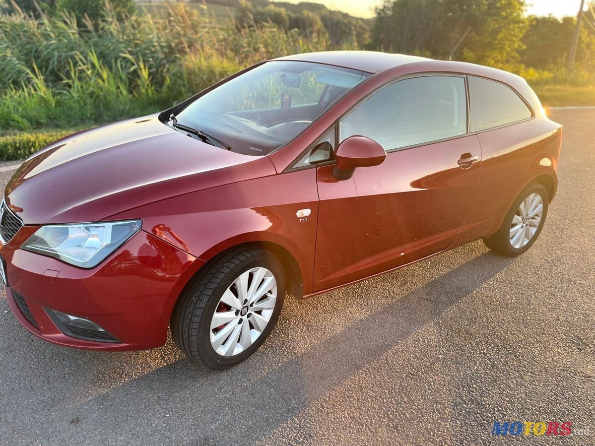 2012' SEAT Ibiza photo #3