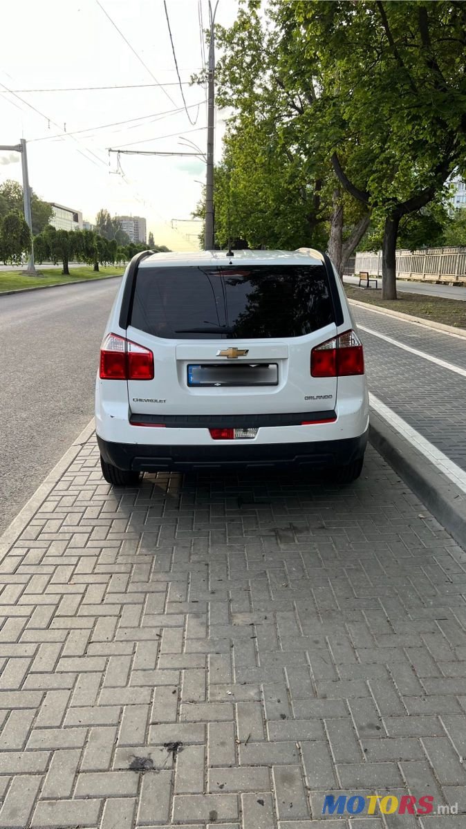 2013' Chevrolet Orlando photo #3