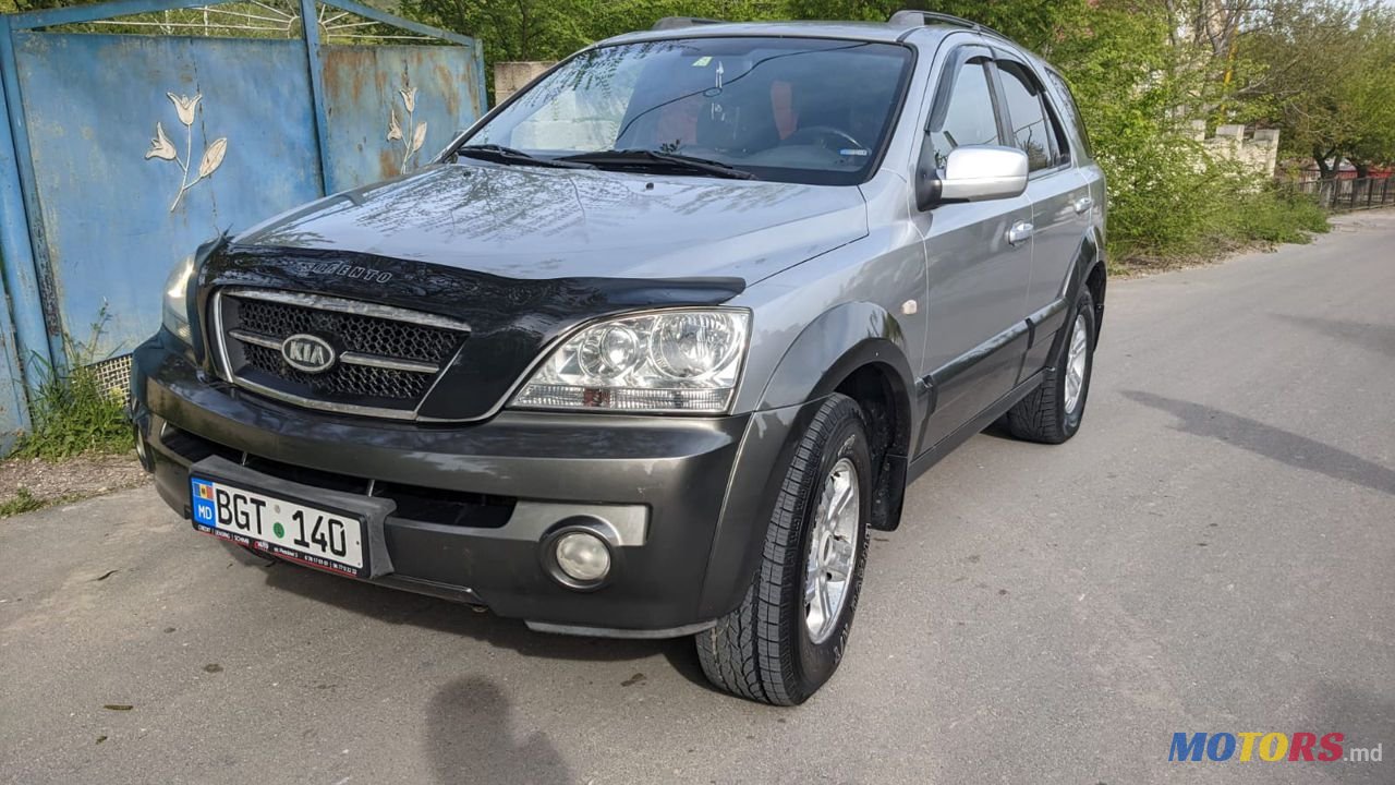 2004' Kia Sorento photo #1
