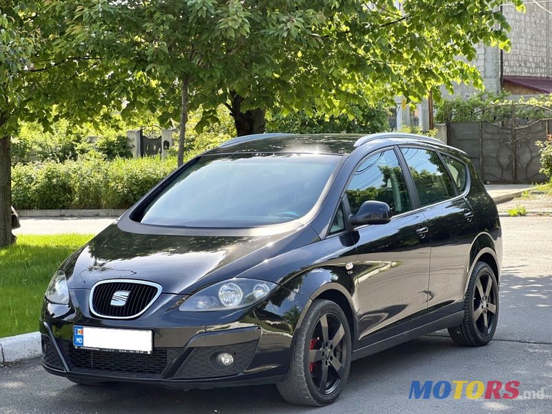 2009' SEAT Altea Xl photo #1