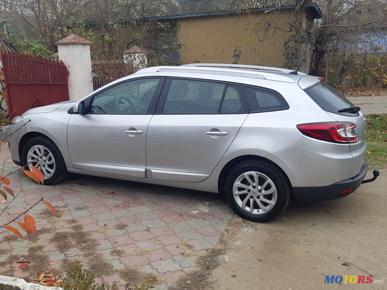 2013' Renault Megane photo #2
