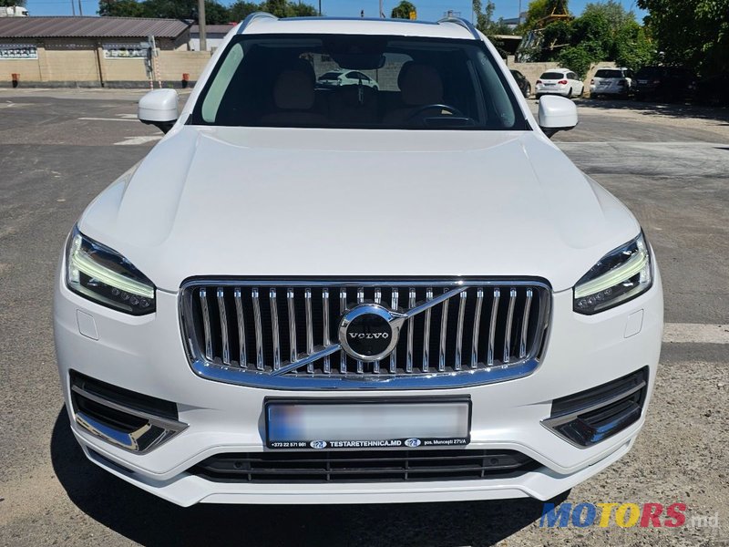 2020' Volvo XC90 photo #1