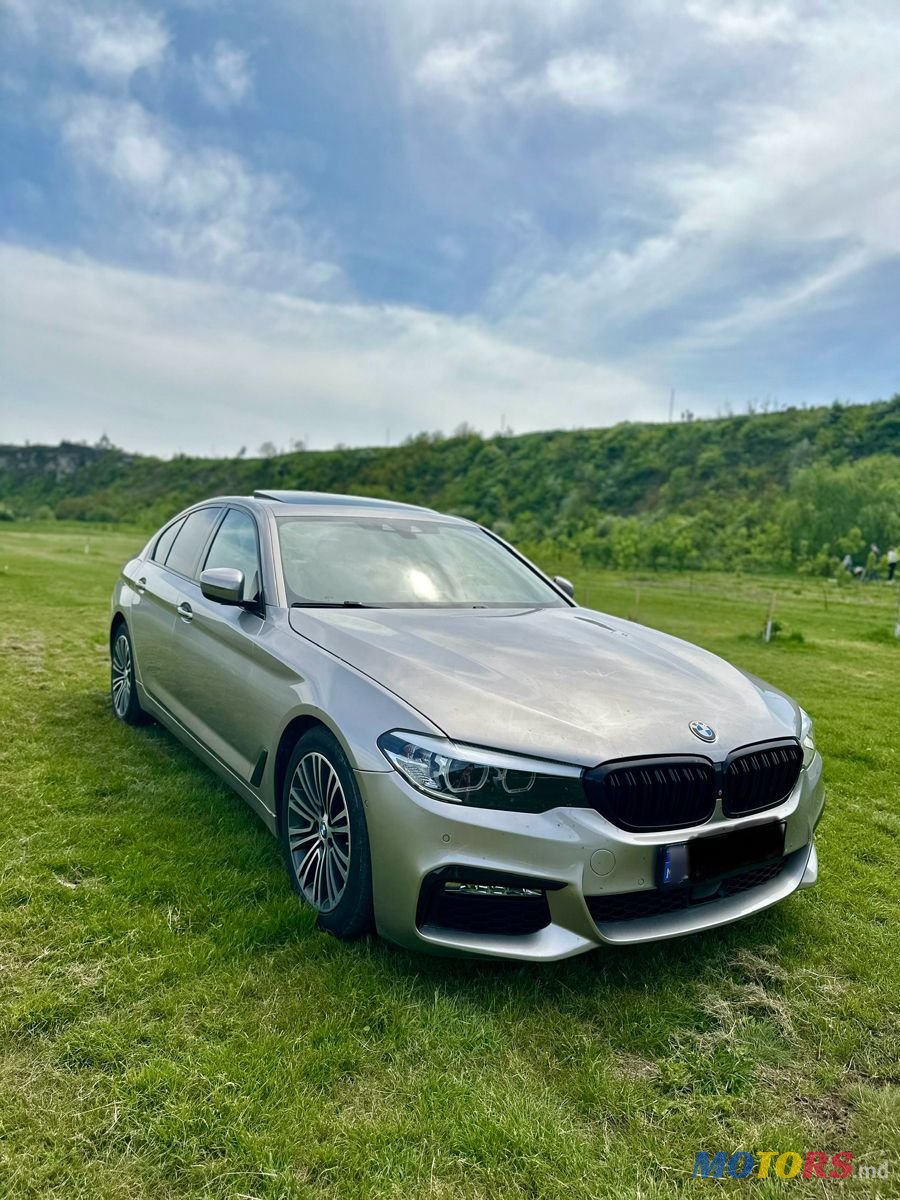 2017' BMW 5 Series photo #1