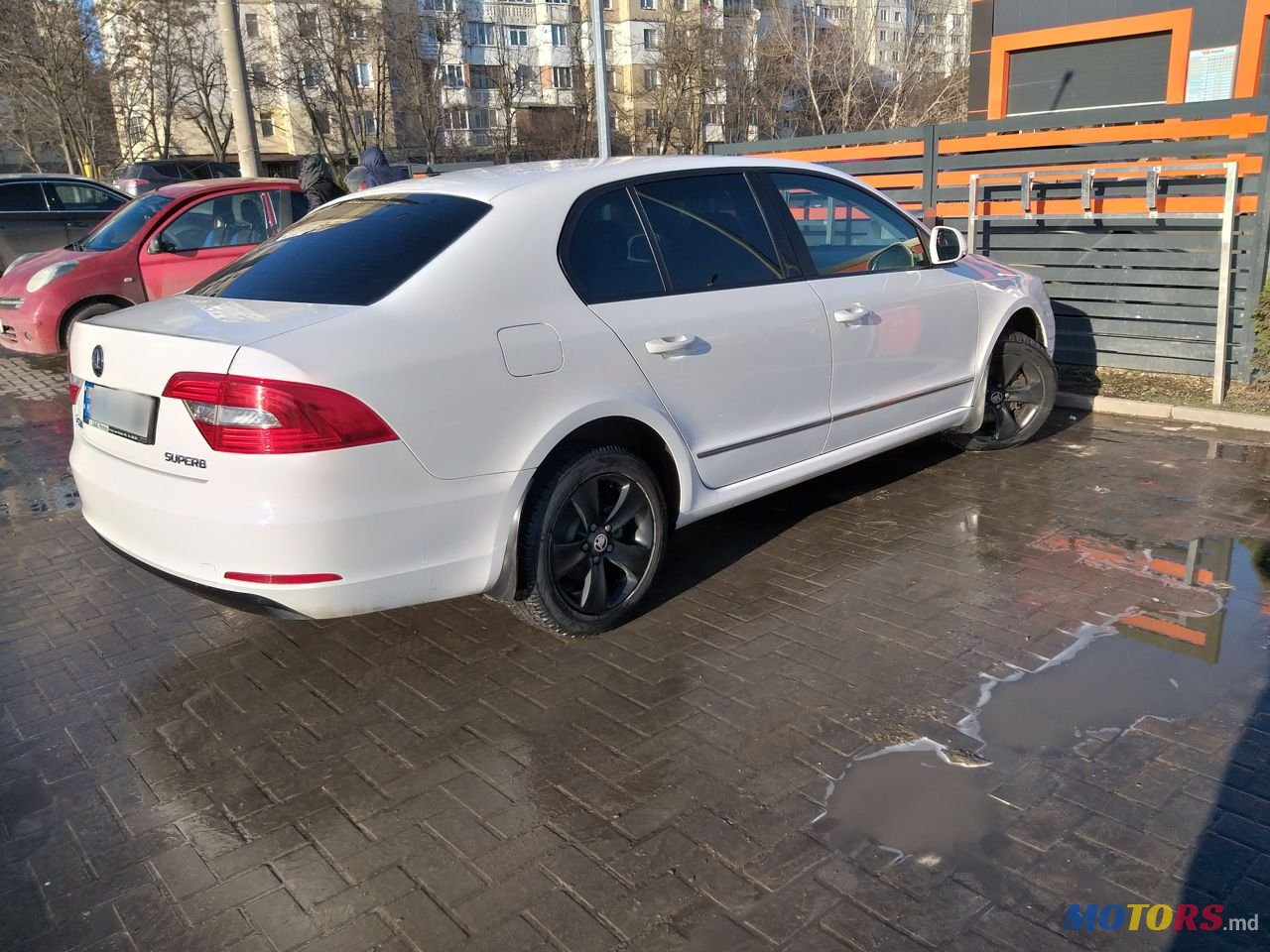 2014' Skoda Superb photo #3