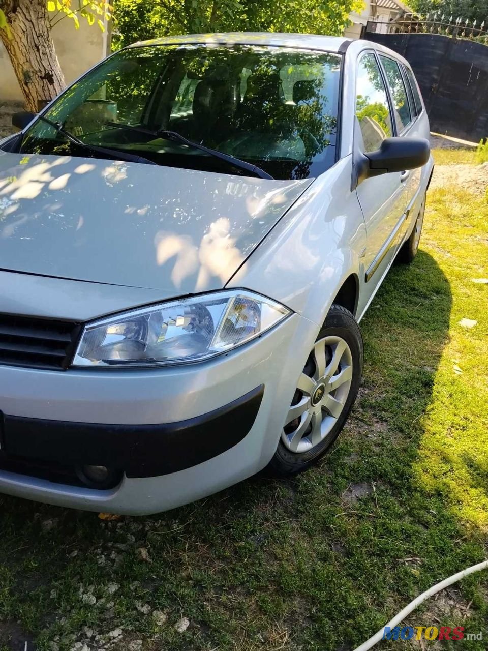2004' Renault Megane photo #3