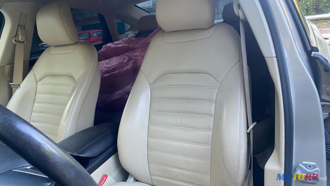 2014' Ford Fusion photo #6