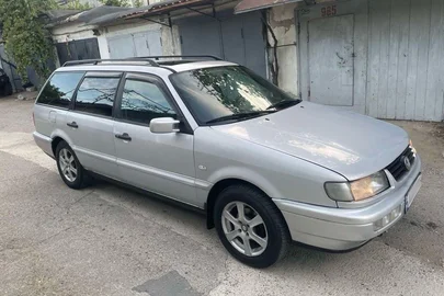 1995' Volkswagen Passat