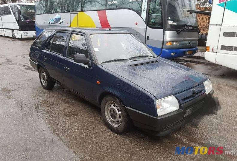 1995' Skoda Favorit photo #1