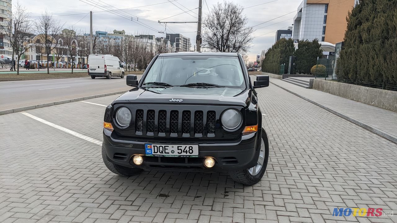 2012' Jeep Patriot photo #2