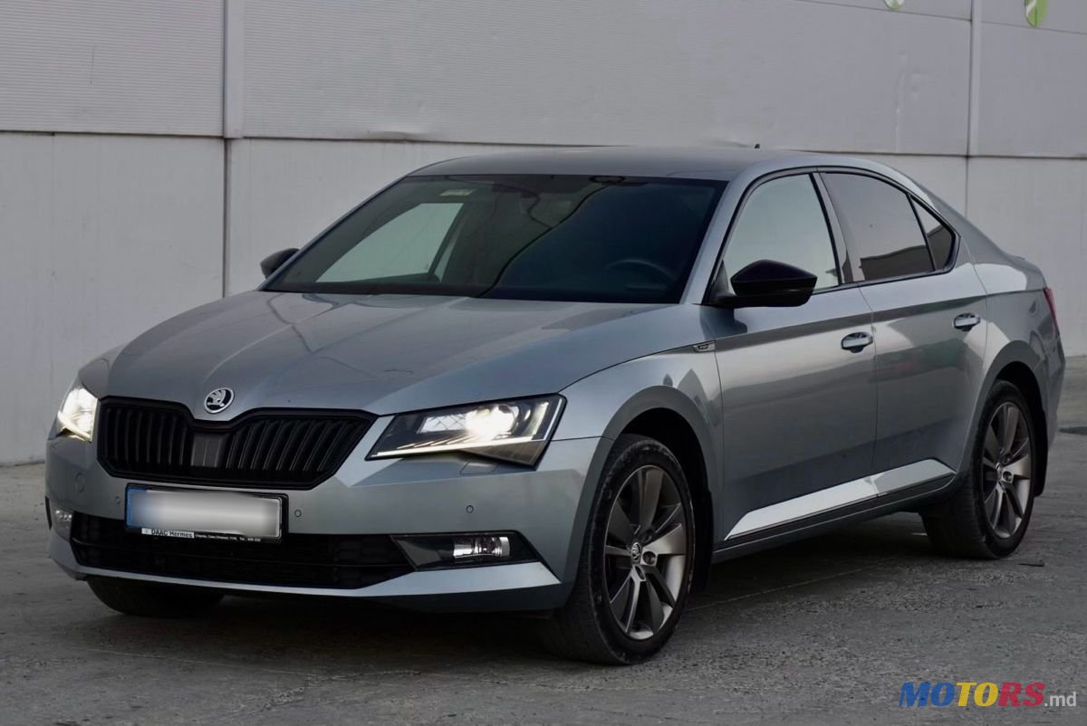 2018' Skoda Superb photo #2