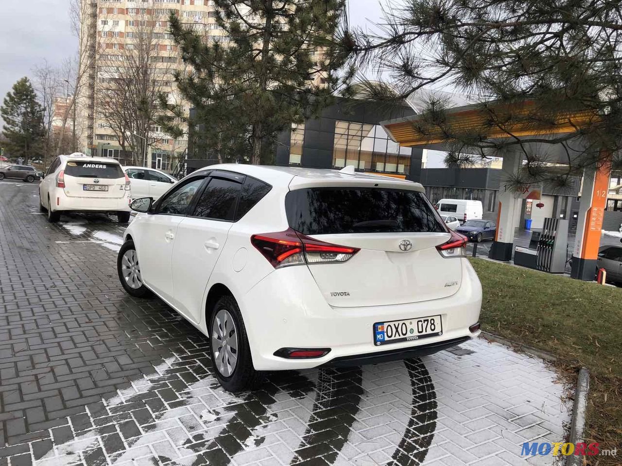 2015' Toyota Auris photo #4