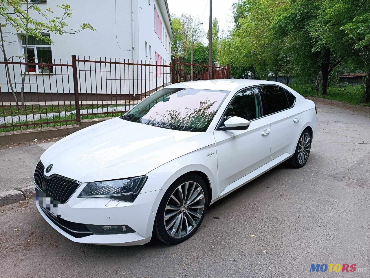 2018' Skoda Superb photo #1