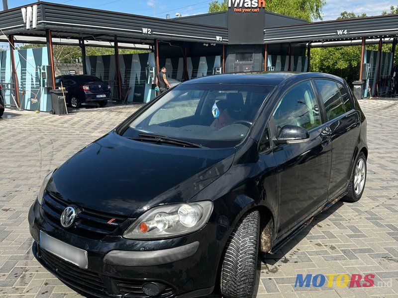 2005' Volkswagen Golf Plus photo #2