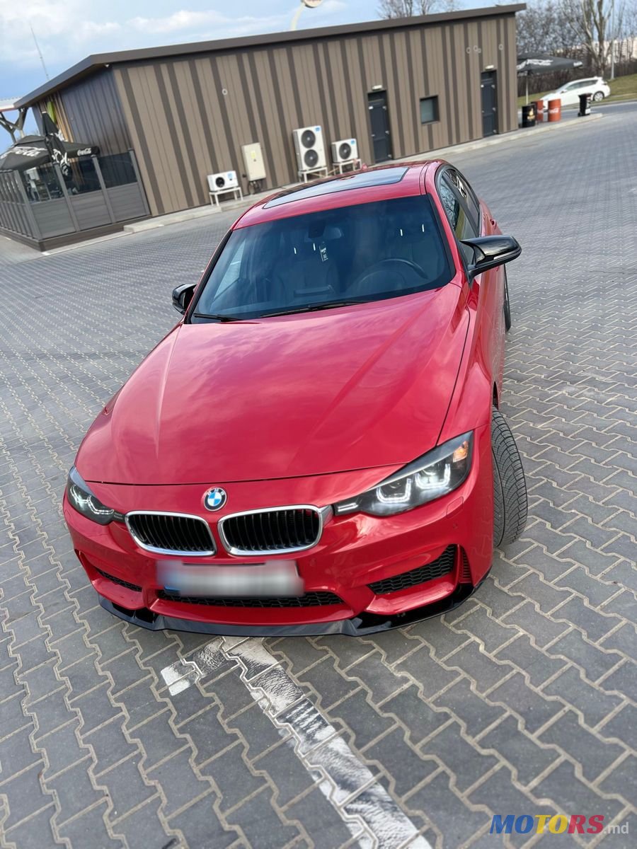 2016' BMW 3 Series photo #5