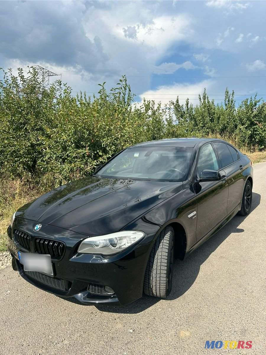 2012' BMW 5 Series photo #3