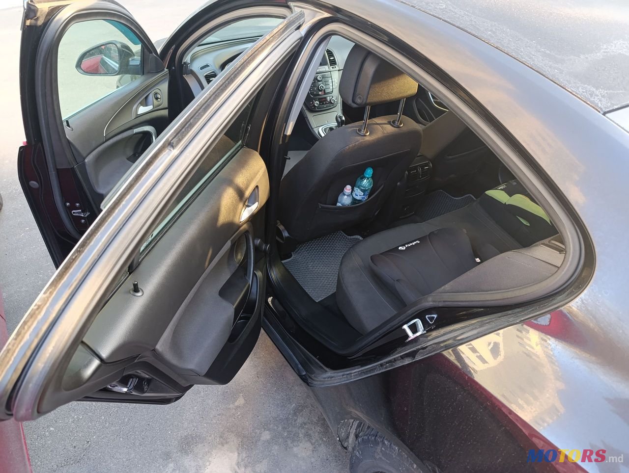 2009' Opel Insignia photo #6