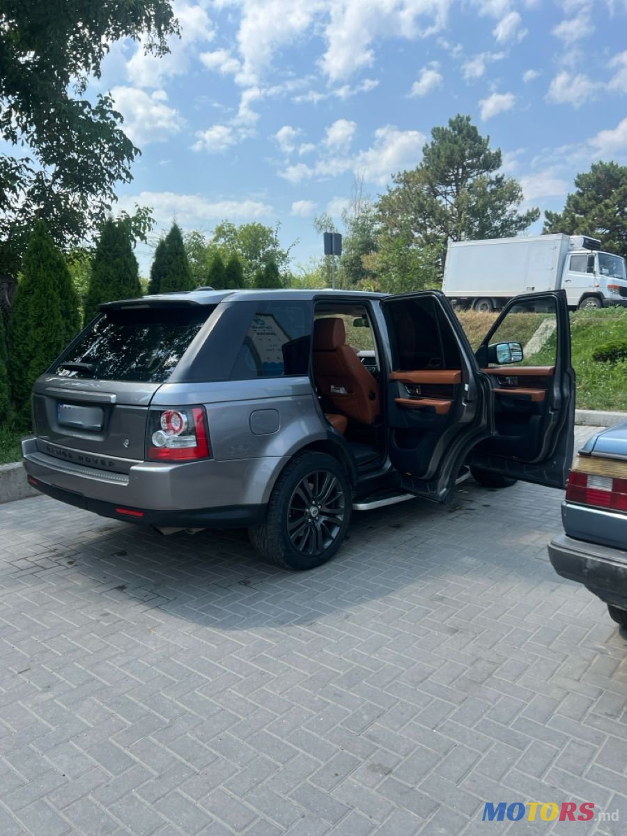 2010' Land Rover Range Rover Sport photo #4