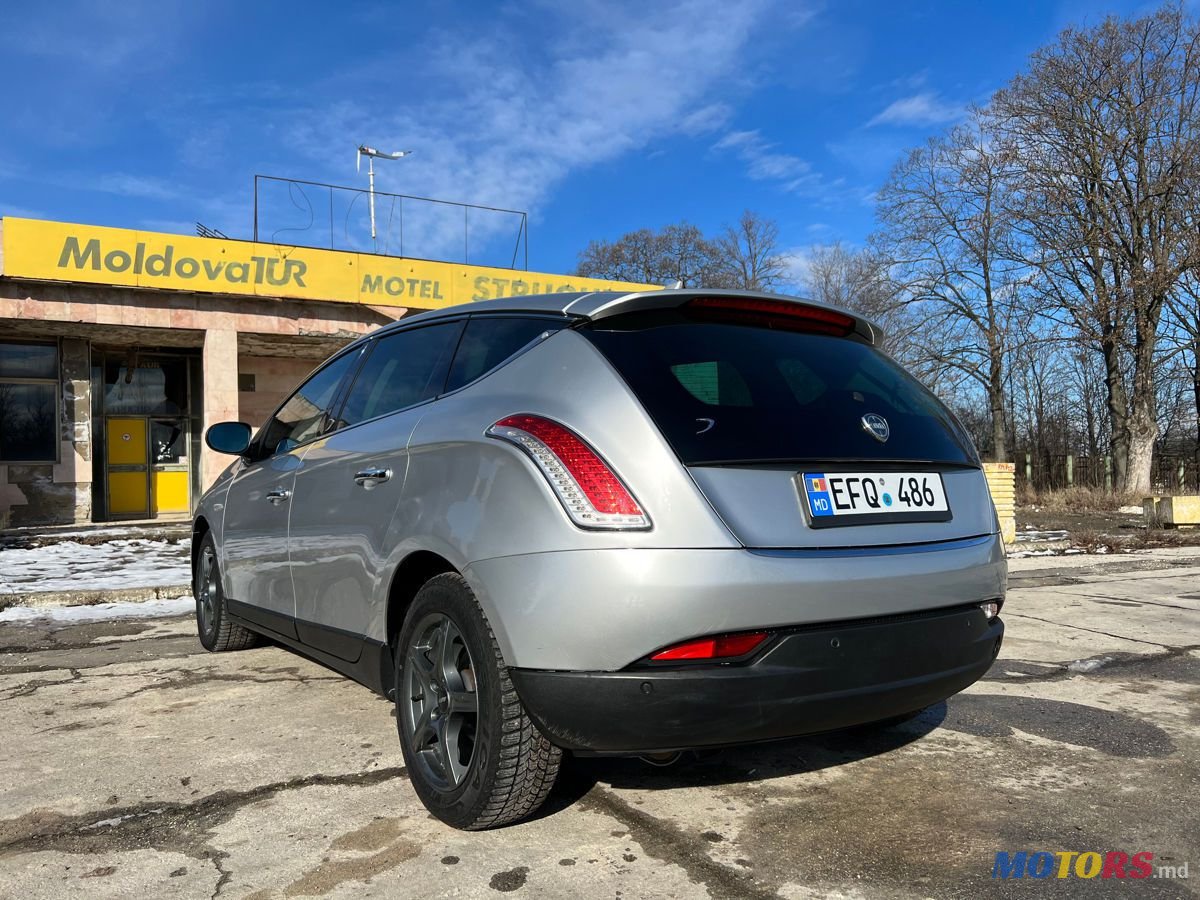 2009' Lancia Delta photo #4