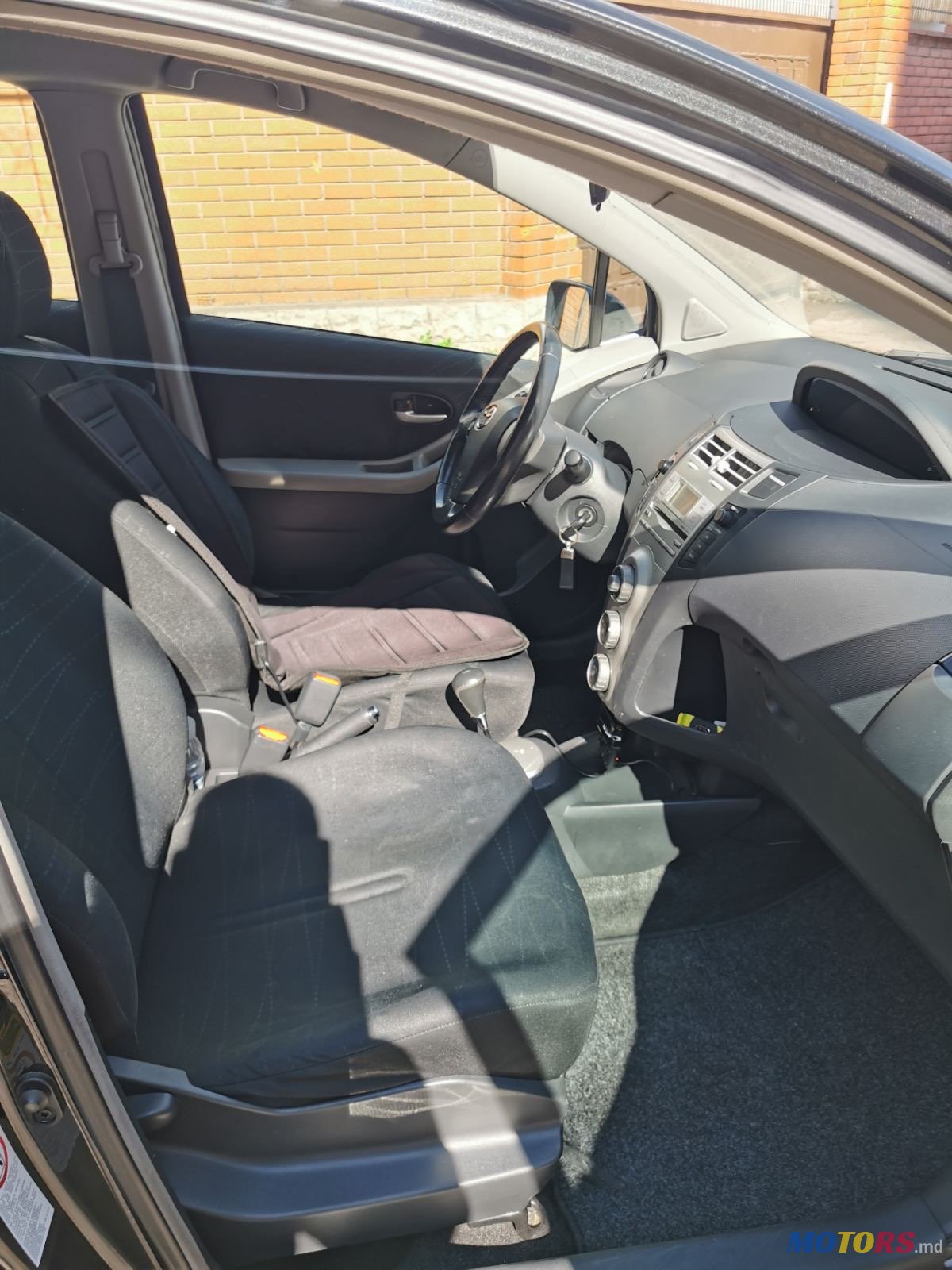 2007' Toyota Yaris photo #7