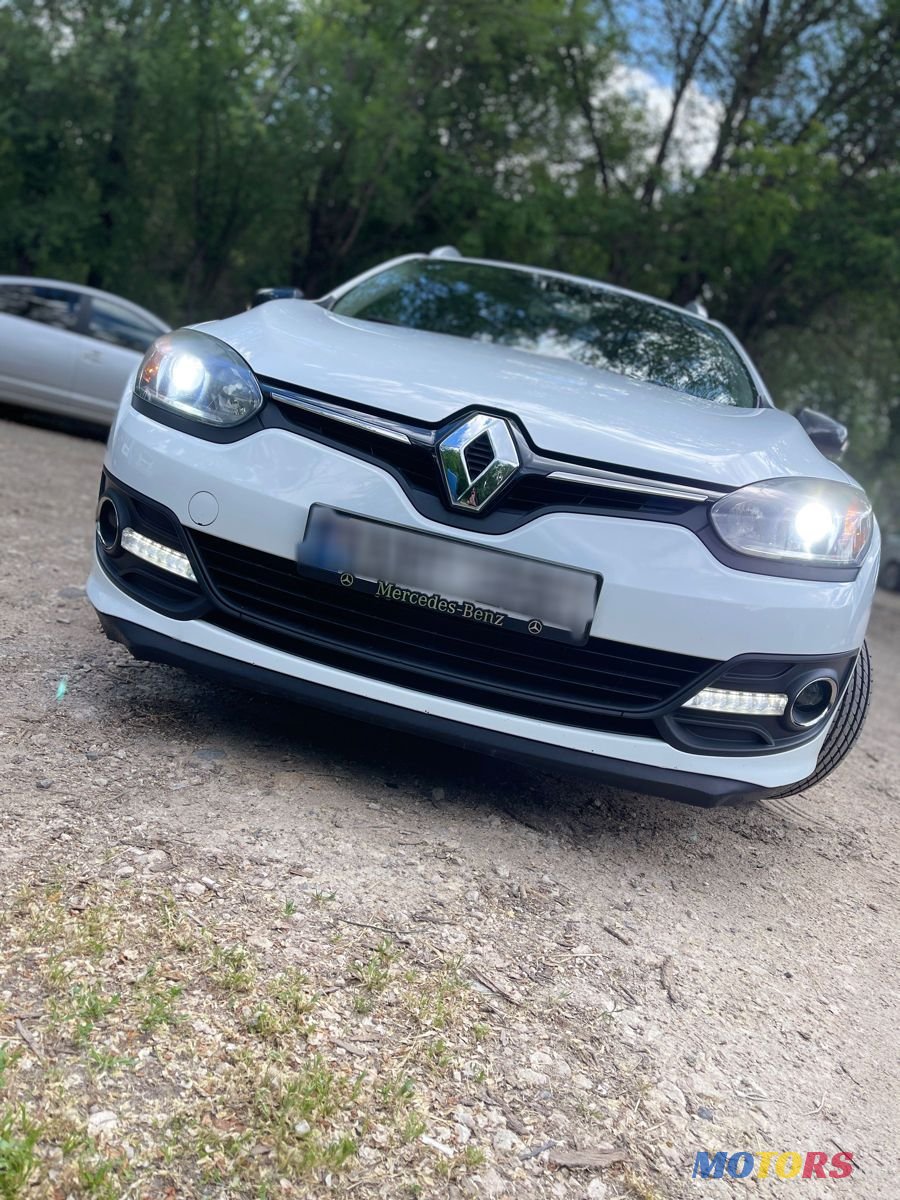 2015' Renault Megane photo #1