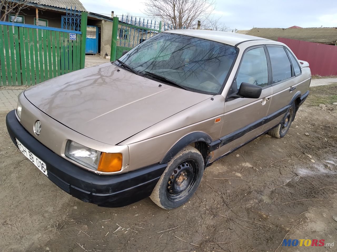 1989' Volkswagen Passat photo #2