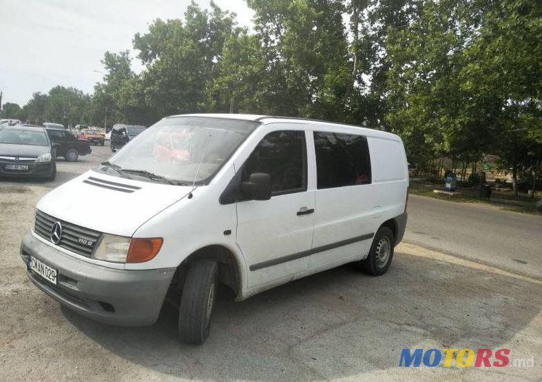 1998' Mercedes-Benz Vito photo #1