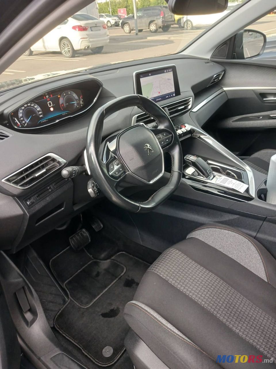 2018' Peugeot 3008 photo #5