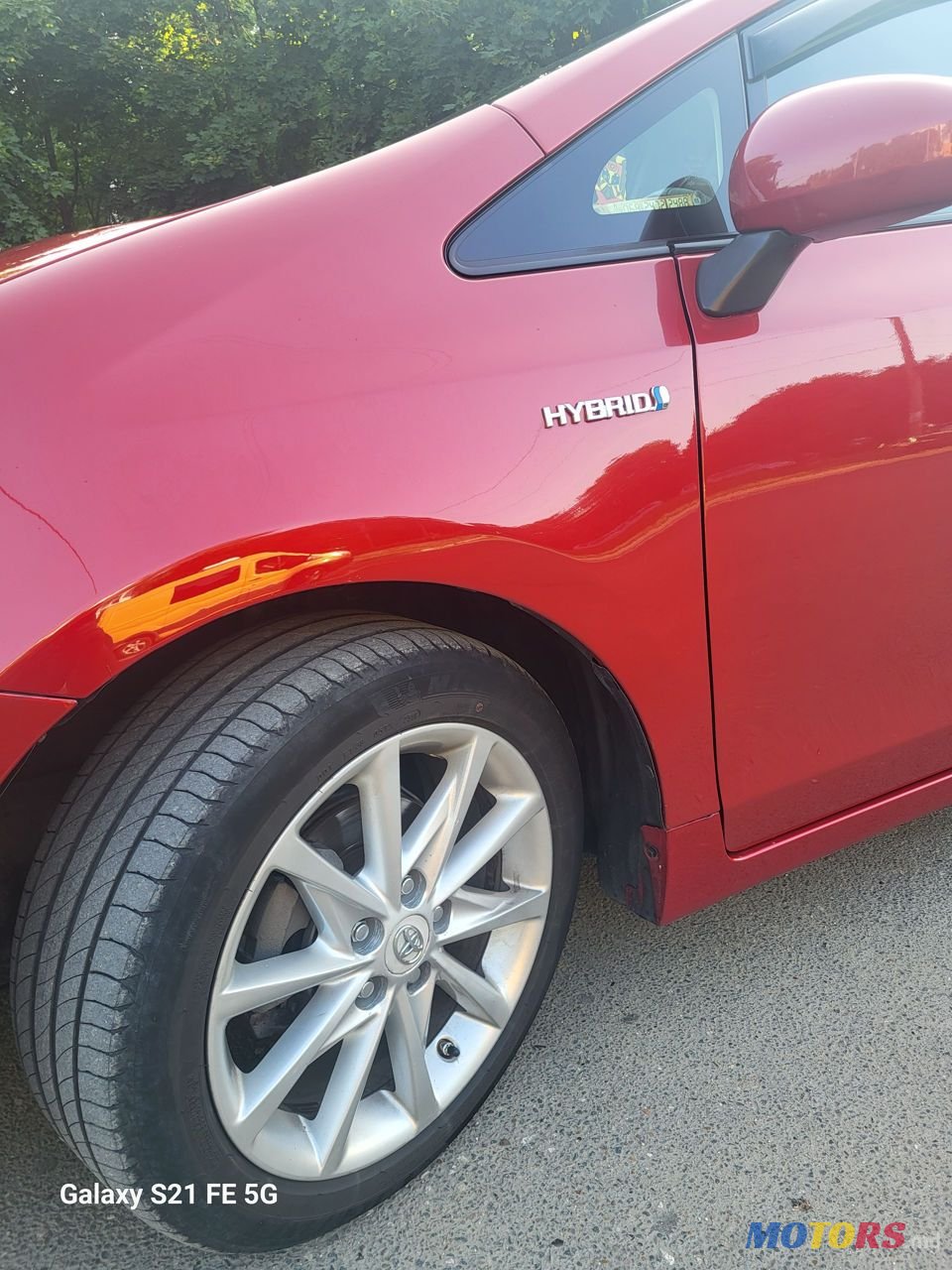 2012' Toyota Prius v photo #4