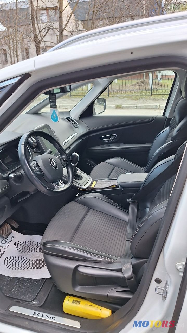 2018' Renault Grand Scenic photo #4