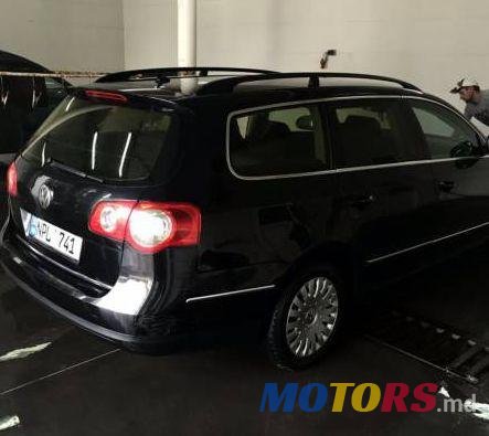 2006' Volkswagen Passat photo #1