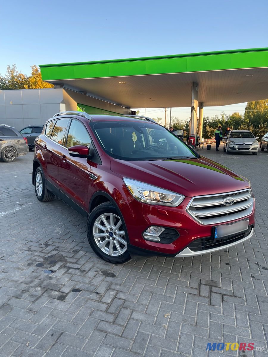 2017' Ford Kuga photo #2