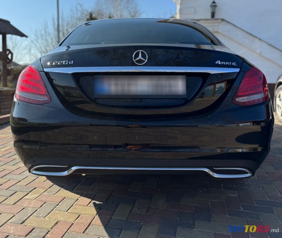 2015' Mercedes-Benz C-Class photo #2