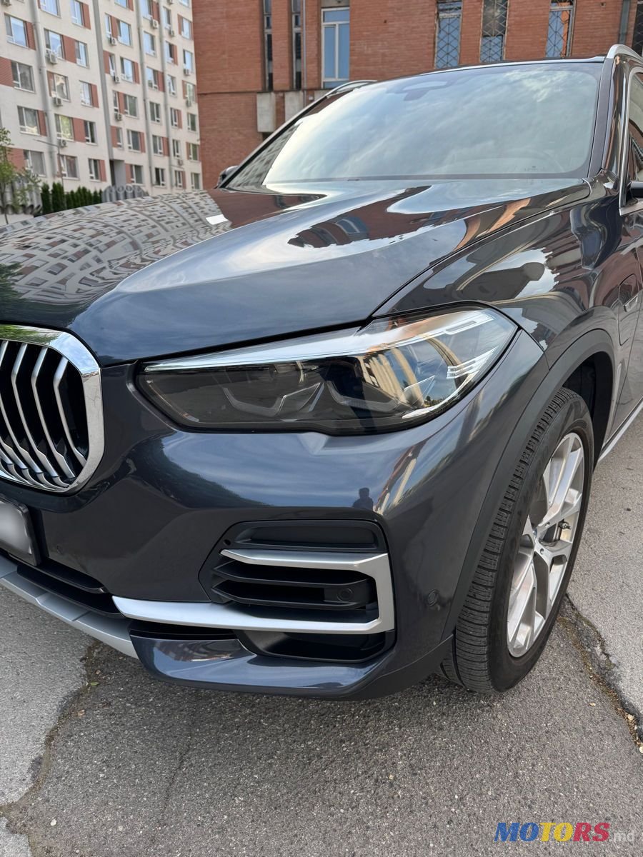 2022' BMW X5 photo #5
