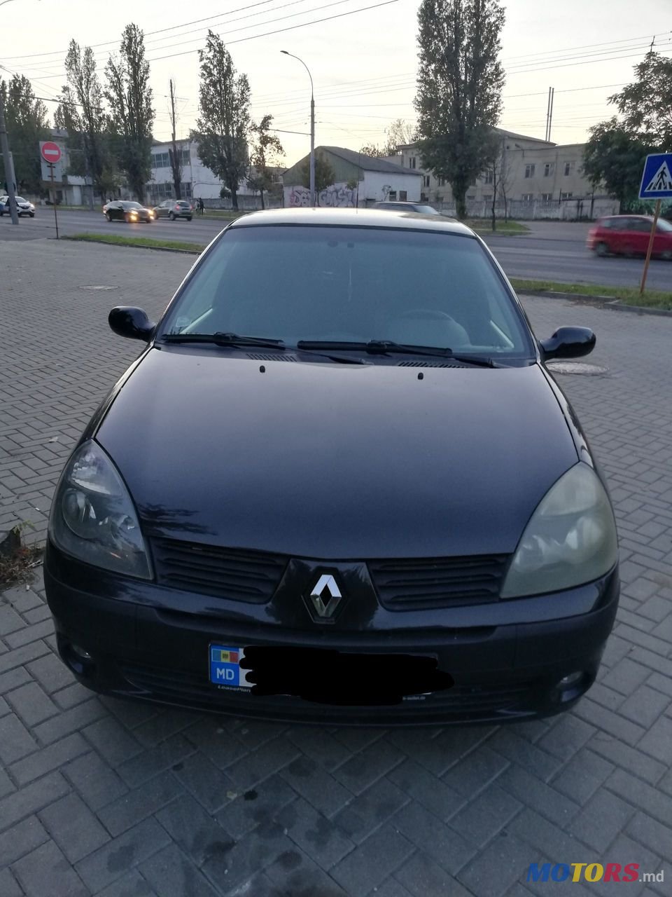 2005' Renault Clio photo #1