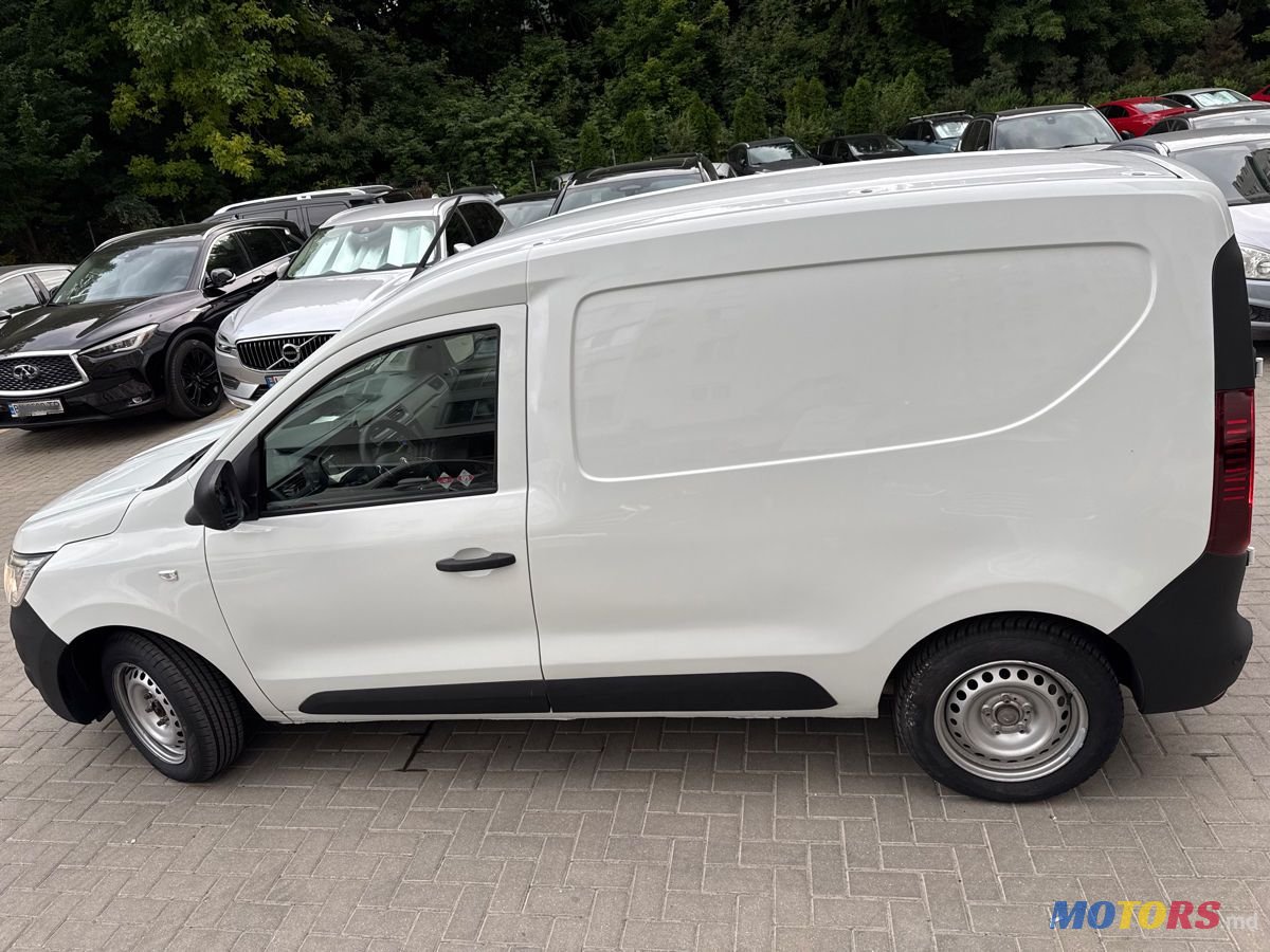 2021' Renault Express photo #2