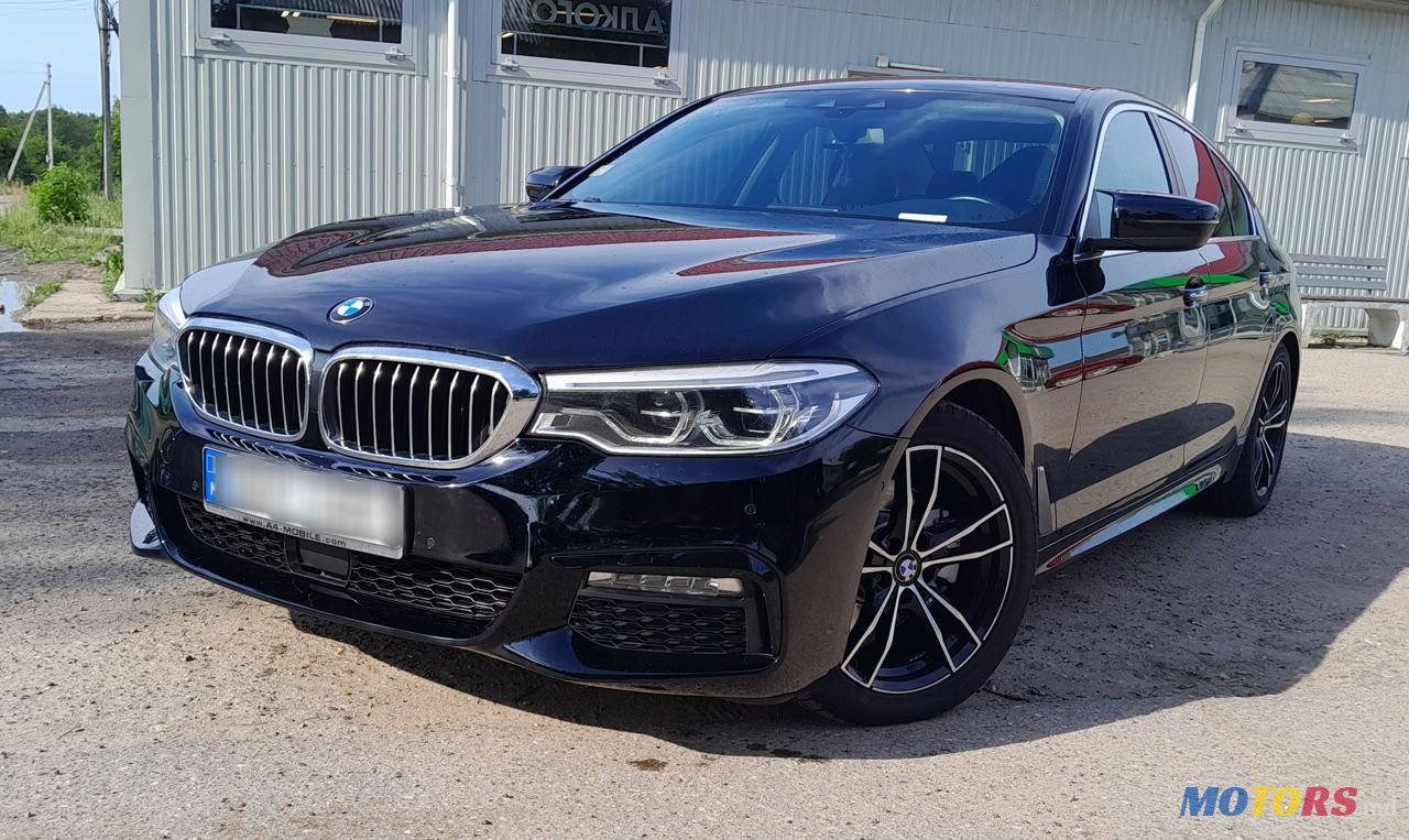 2018' BMW 5 Series photo #1