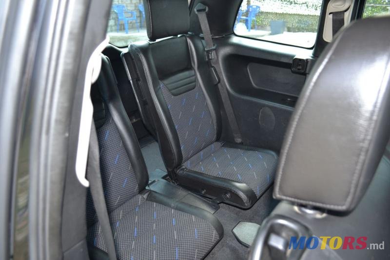 2004' Opel Zafira photo #6