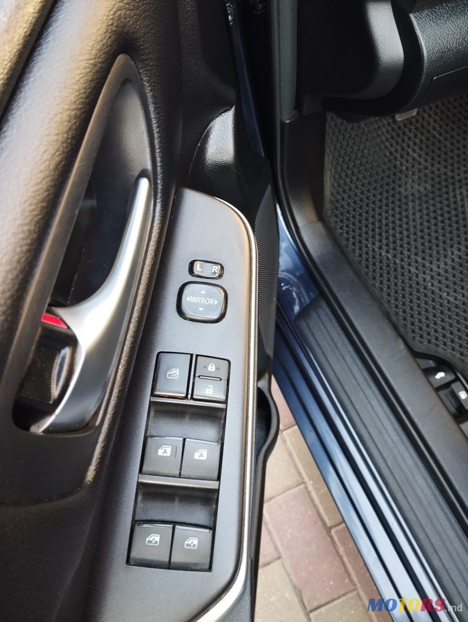 2017' Toyota Camry photo #4