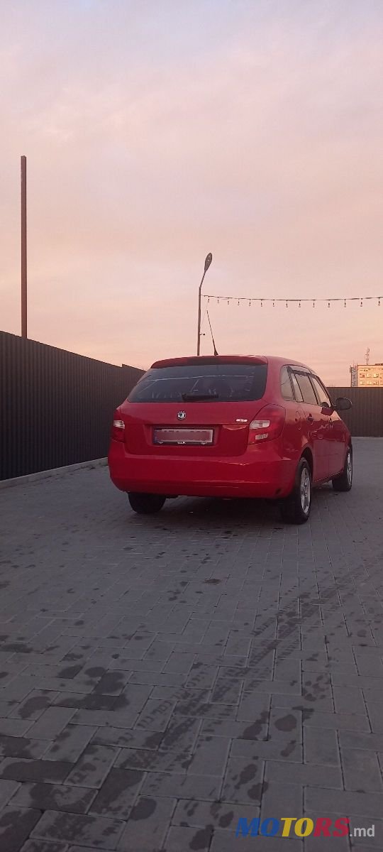 2009' Skoda Fabia photo #3