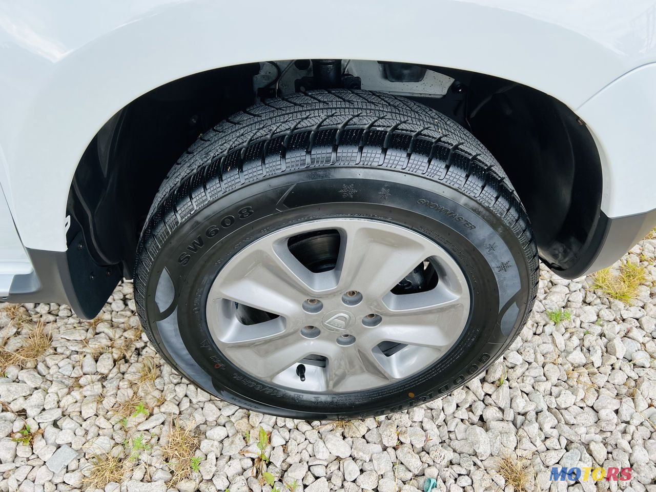 2015' Dacia Duster photo #4