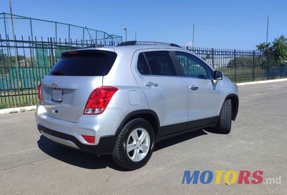 2019' Chevrolet Trax photo #3